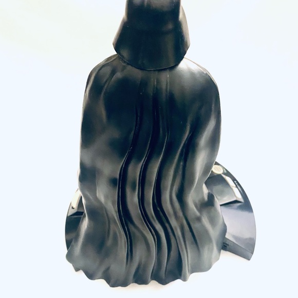 Star Wars Darth Vader Alarm Clock Radio With Digital Display & Buttons Great - Picture 6 of 6